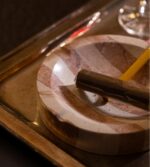 Pembe Çizgili Modern Mermer Kül Tablası